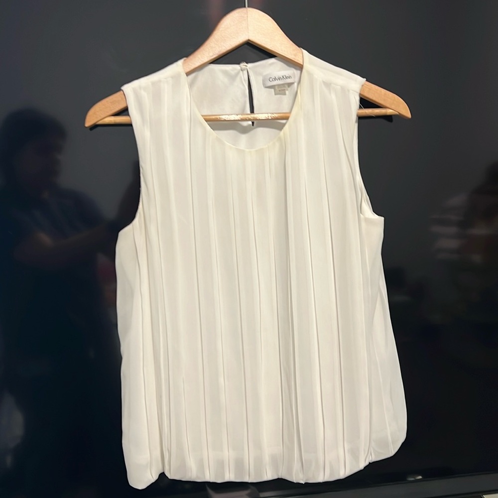 White top for suit